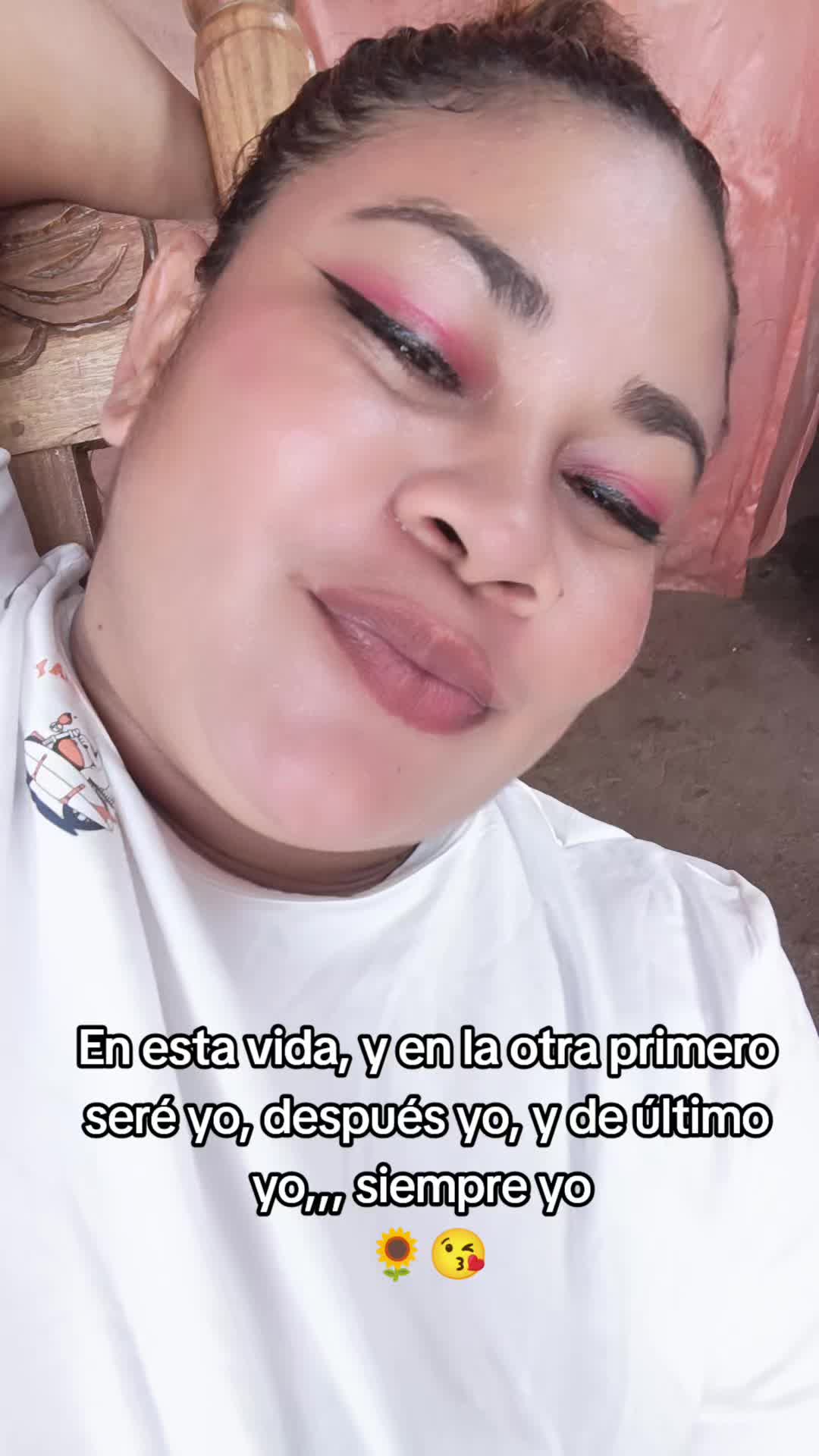 @OLI 🌻🤍😘