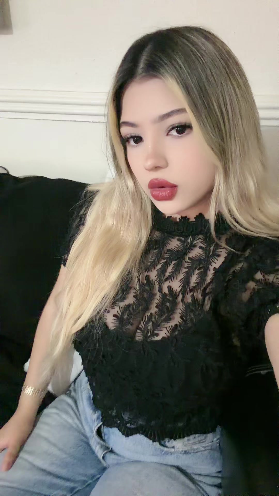 @Jenny🖤