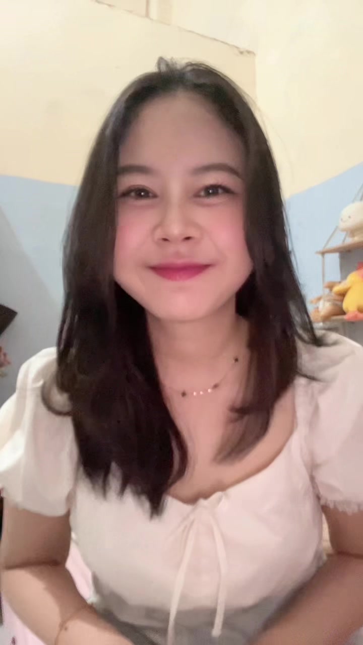 @🦋