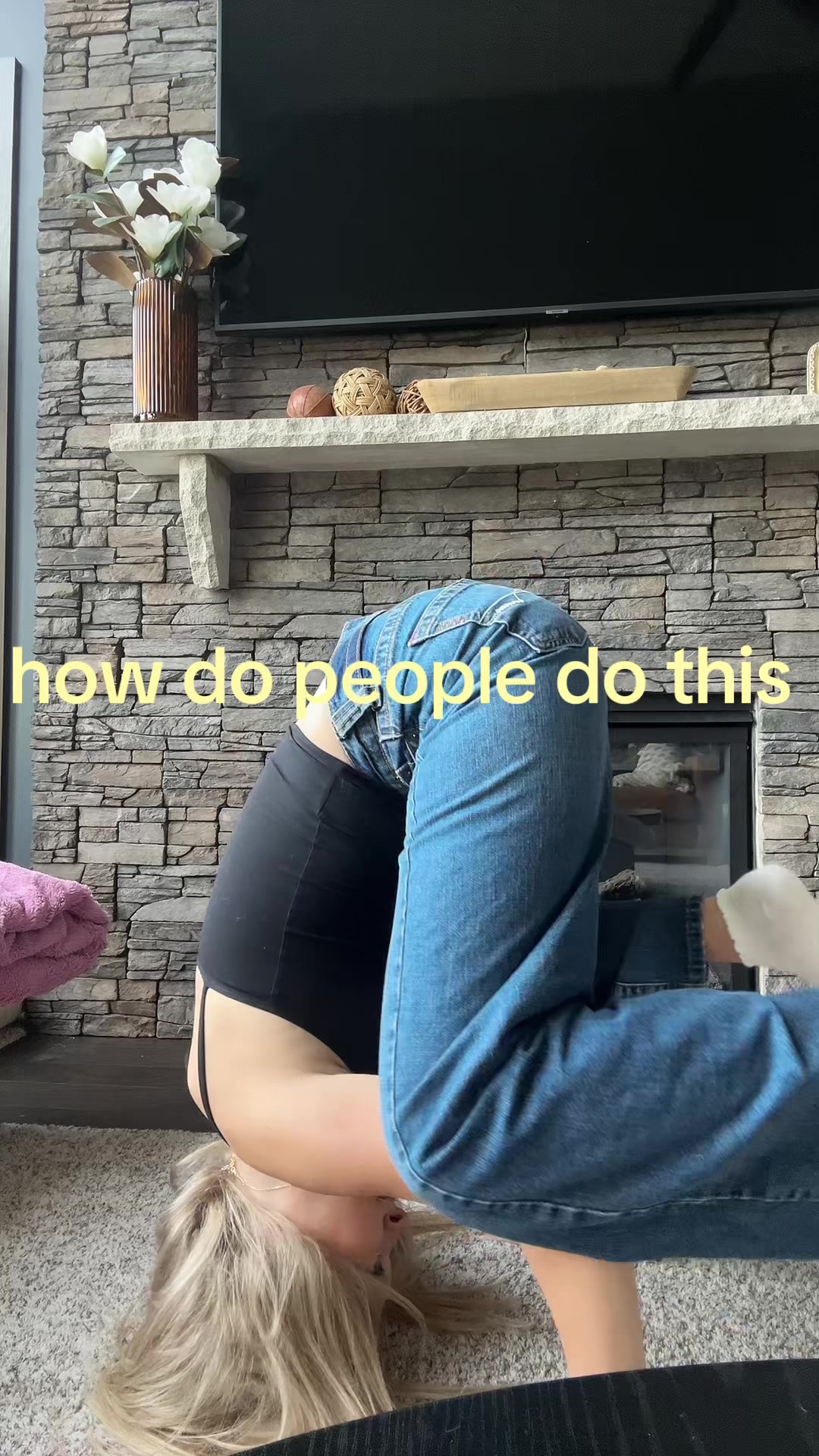 @$@&2:/82@