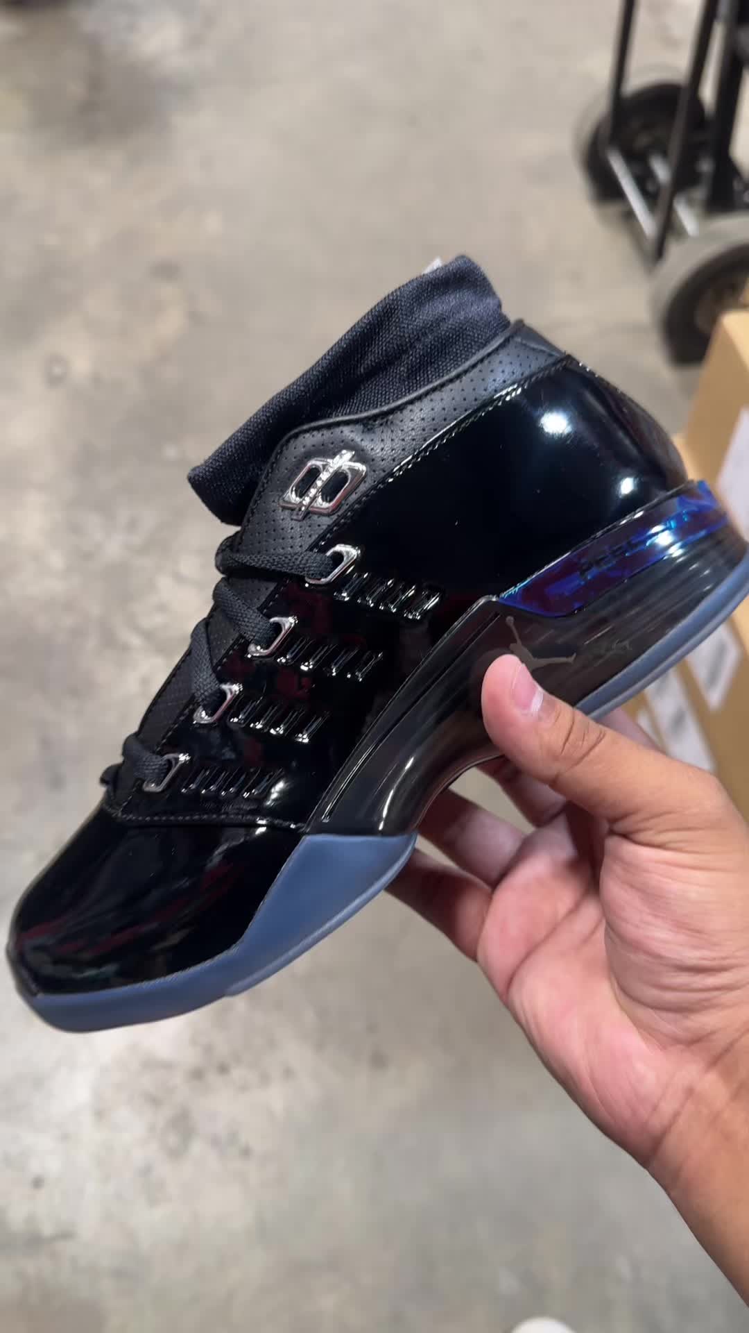 @Trending Sneakers