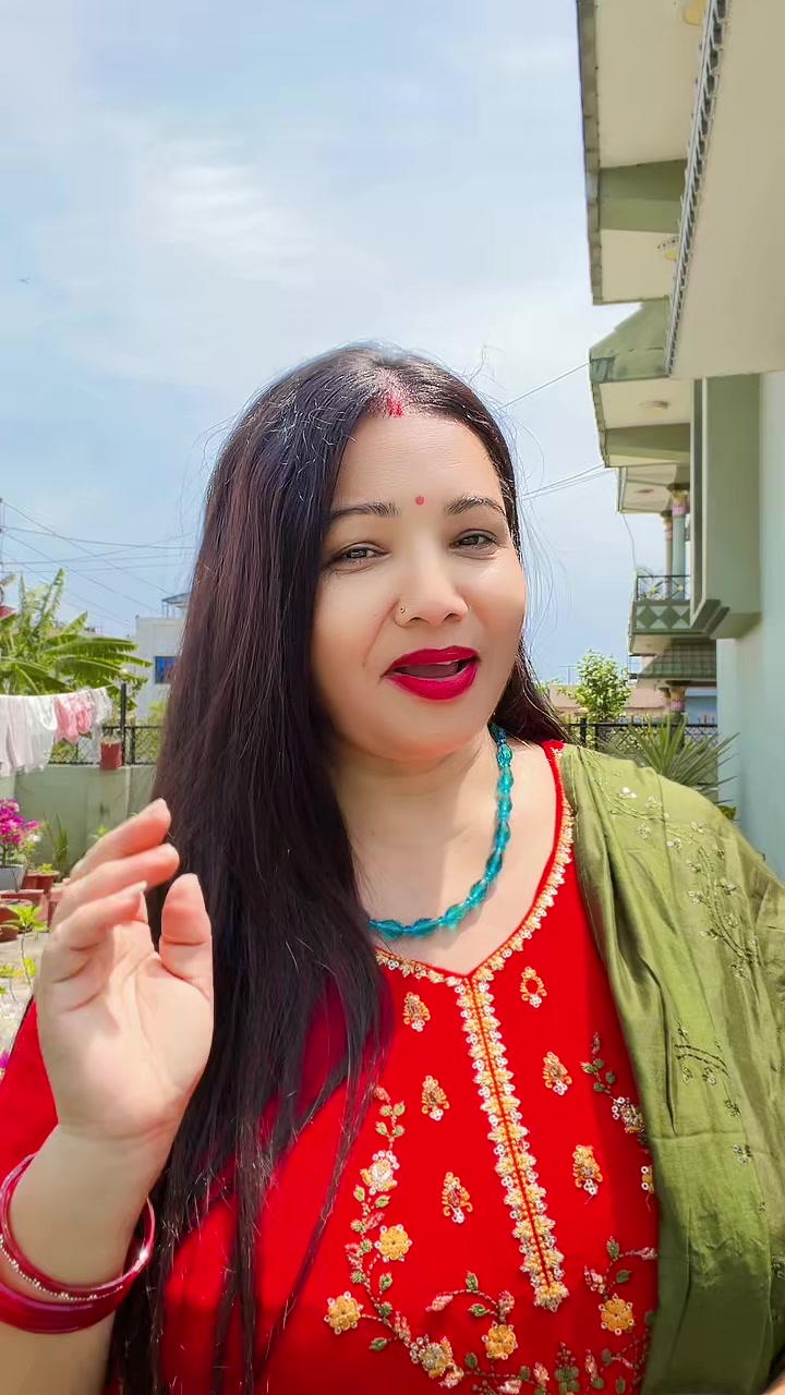 @🦋 Shanti ☘️