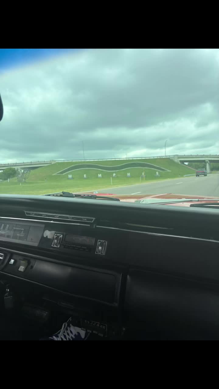@Von
