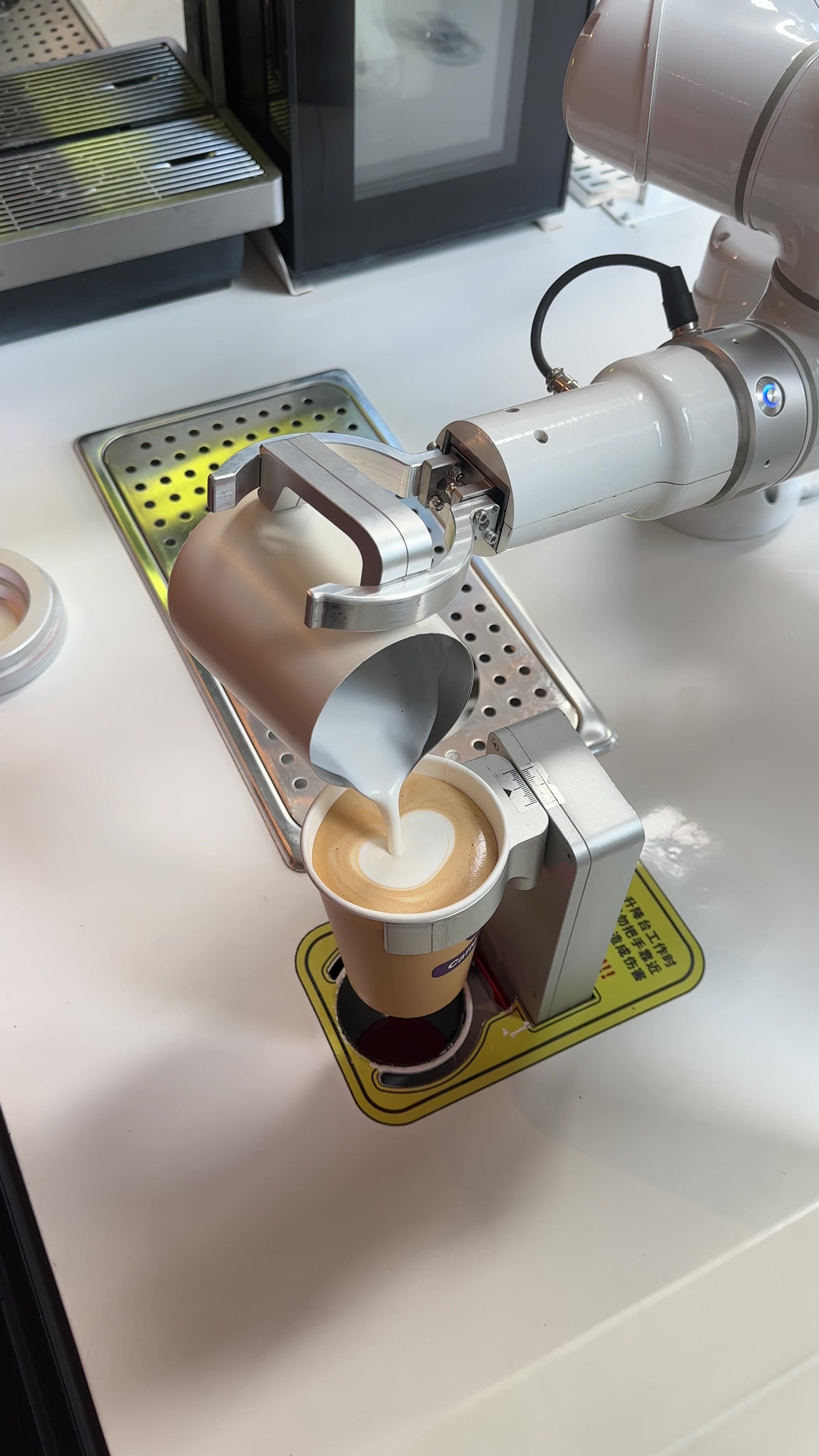 @Anno Robot Barista Coffee