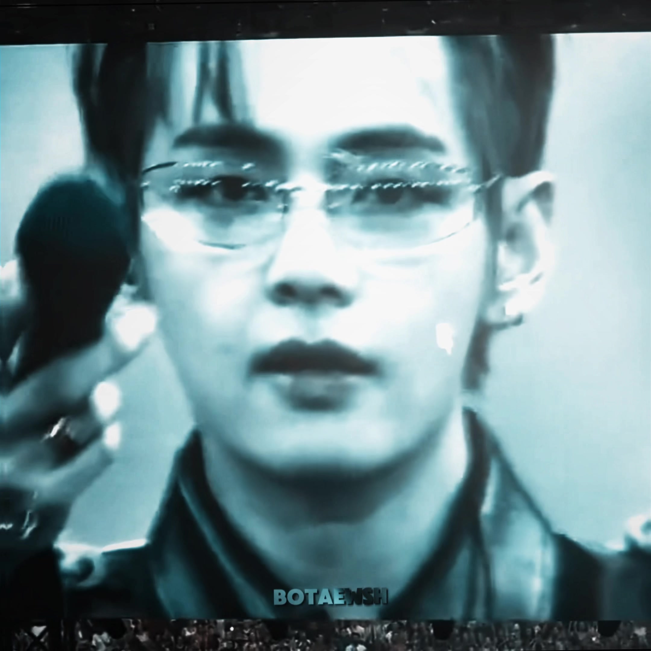 @WWH&sup1;&sup1;[stream ARIRANG,DEADLINE]