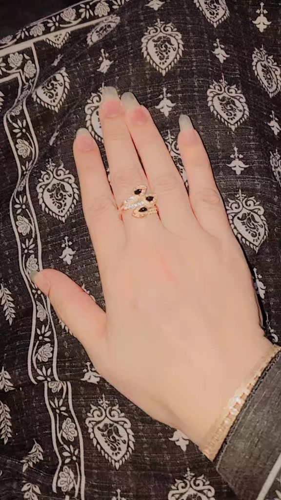 @🥀✨