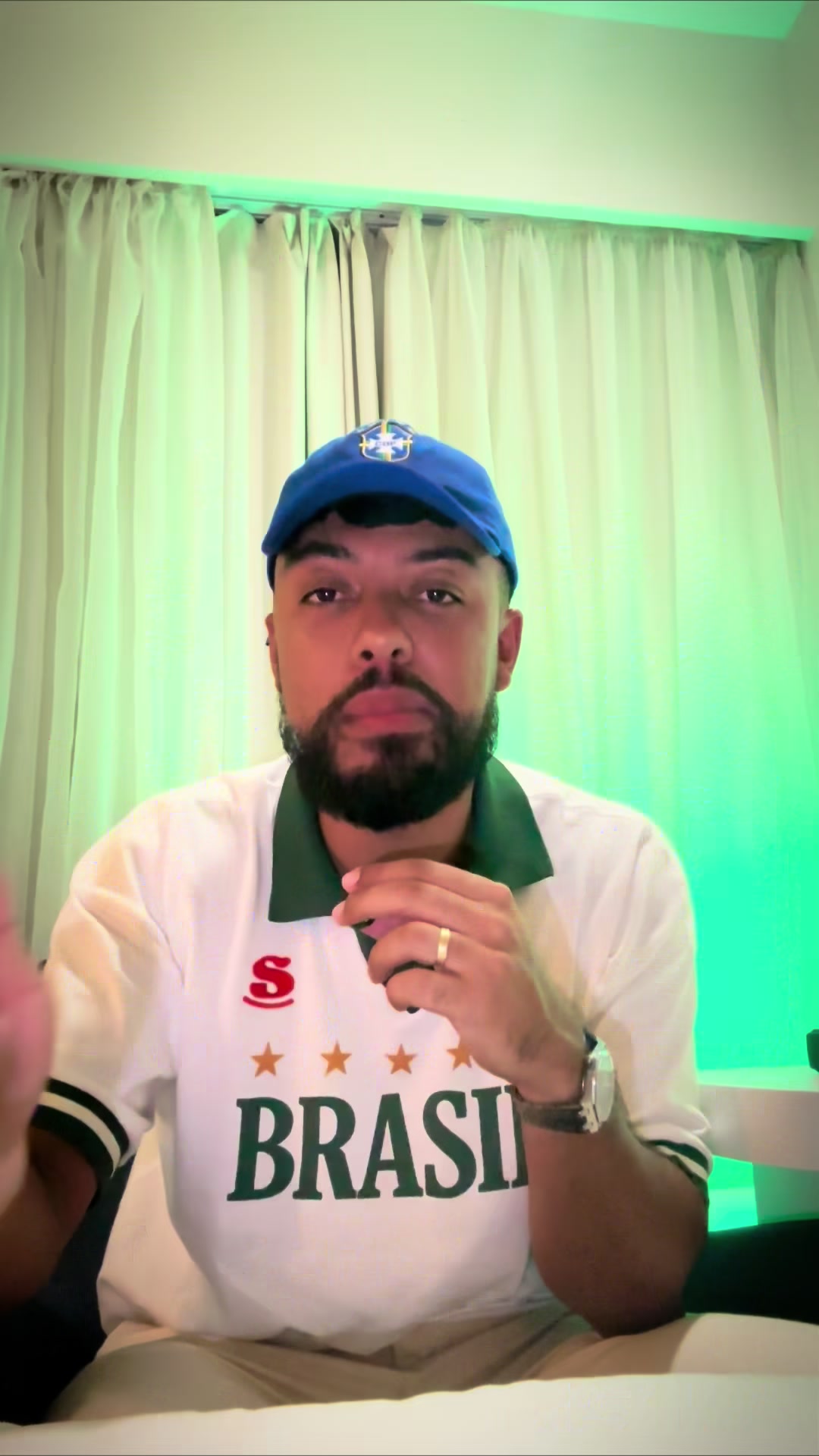 @victorando