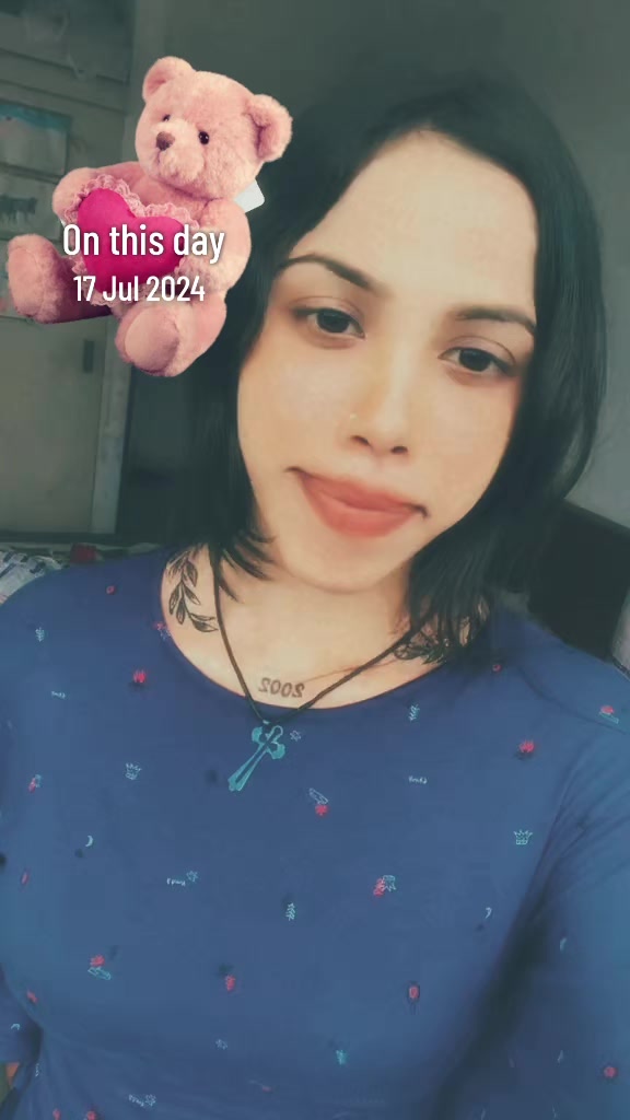 @♡_🍷Shashi🧚♀️_♡