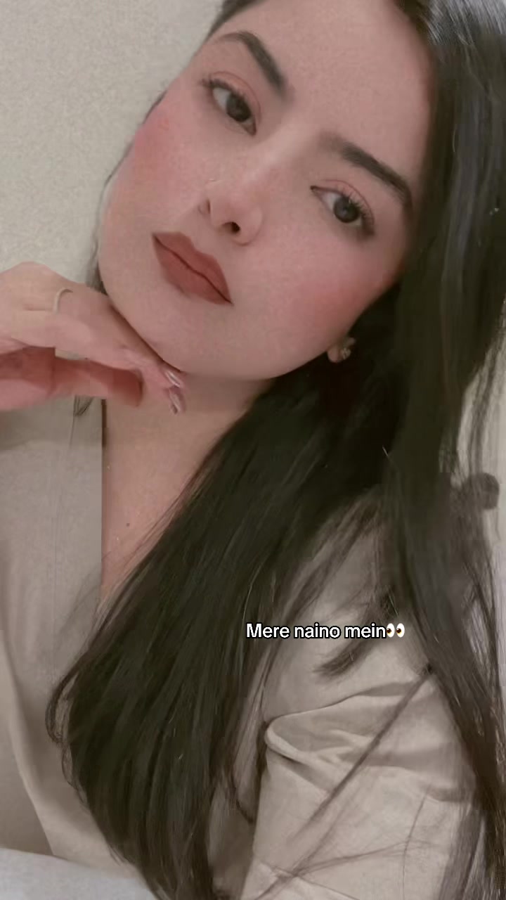 @Maham🤍