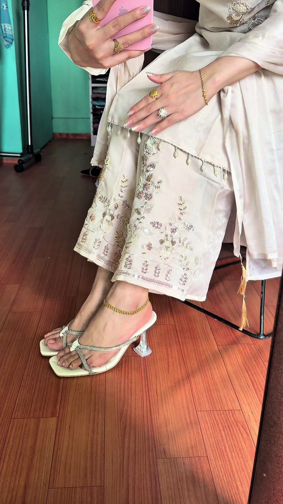 @AashmaCollection123