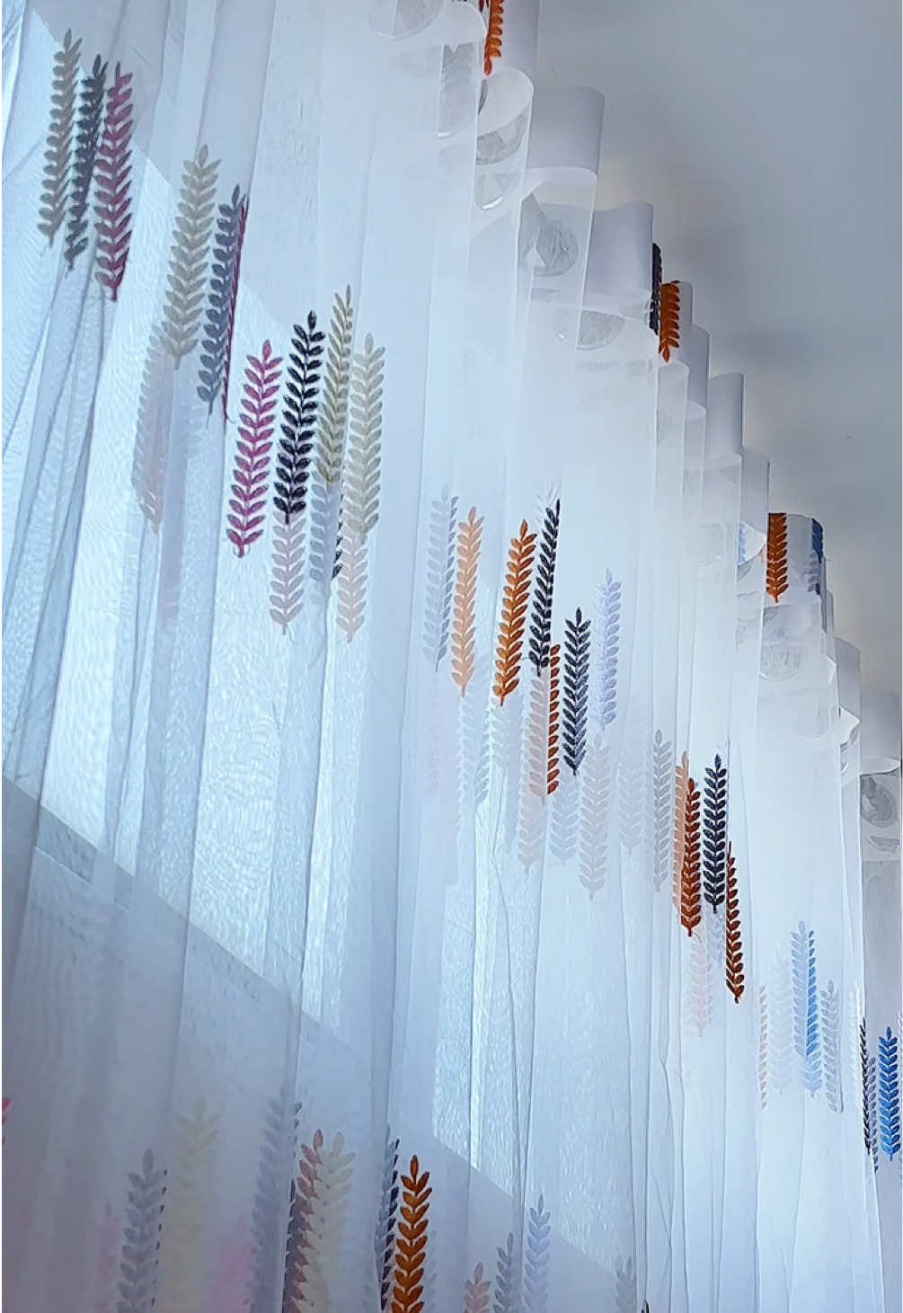 @k.curtain