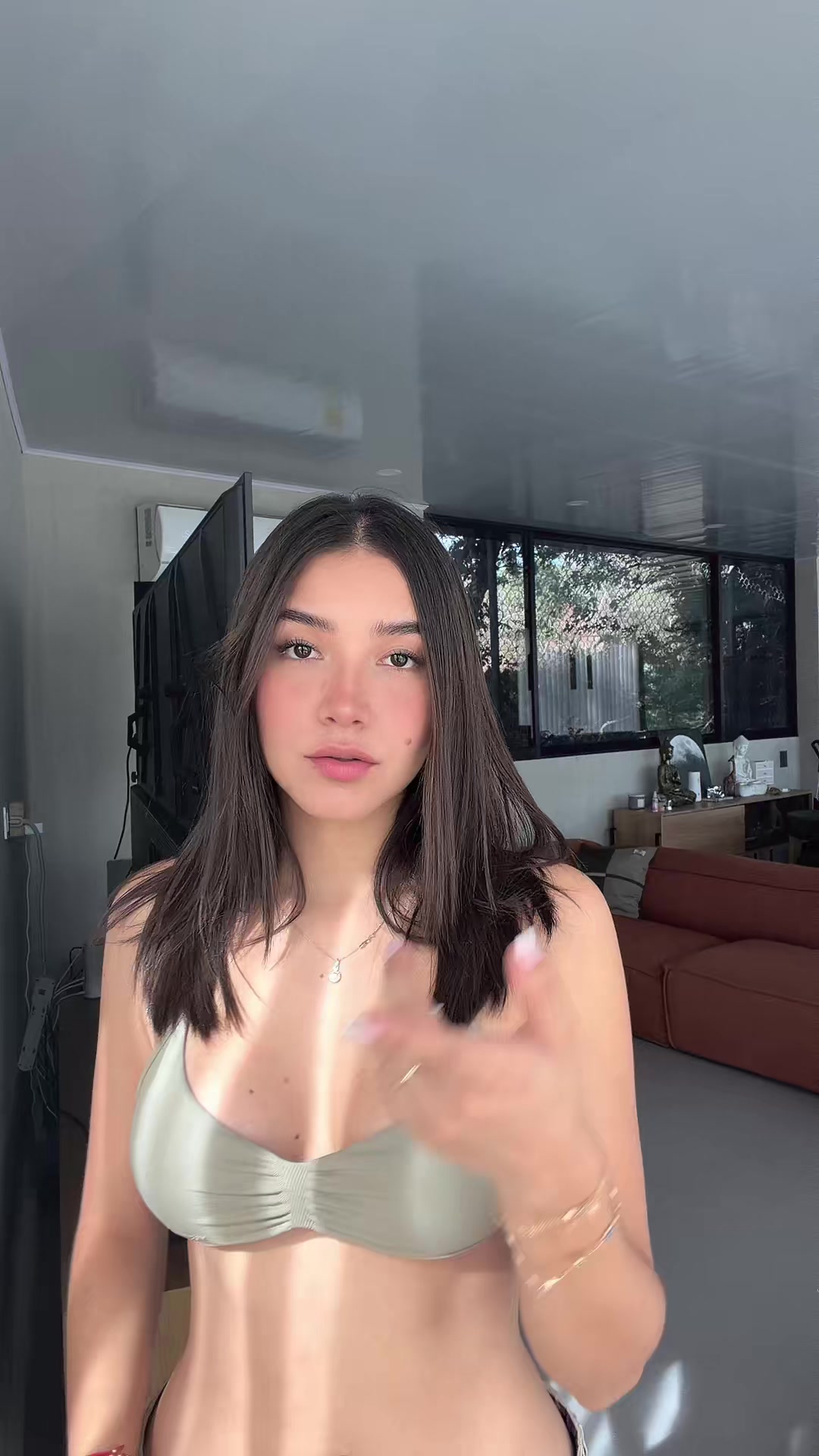 @oficialmaryaguilar