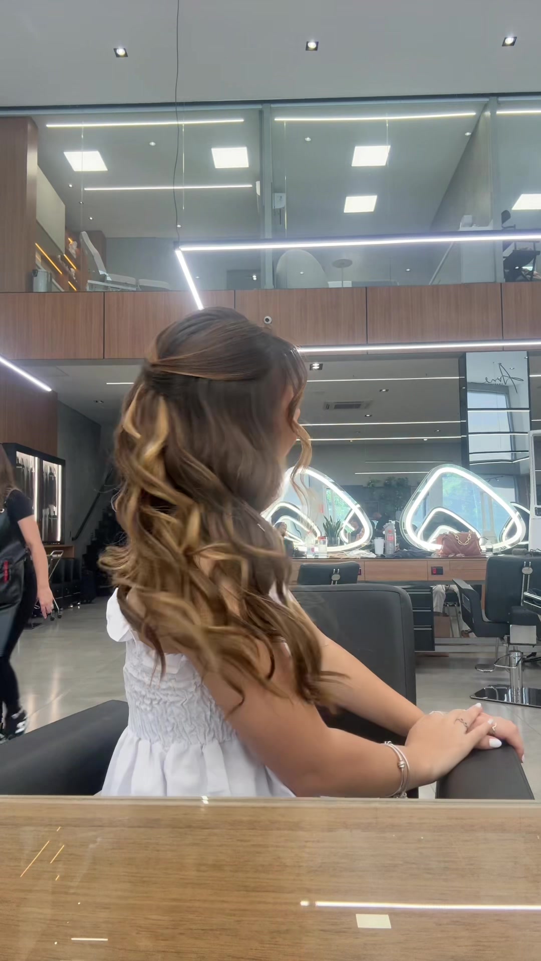 @jujuamancio