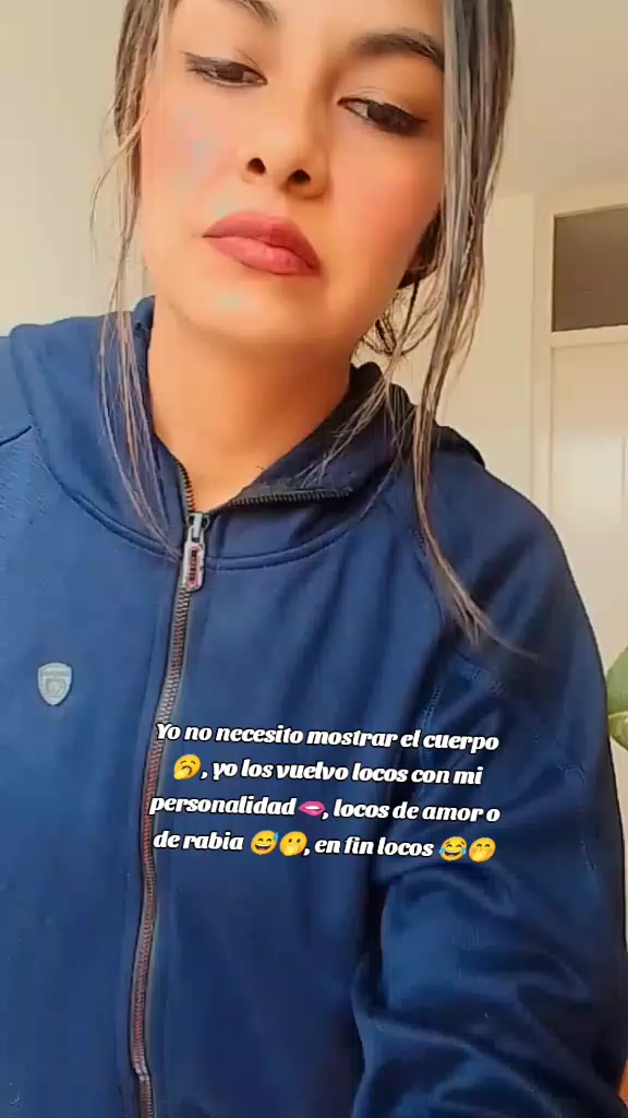 @🌼🌷Thalia Santillan 👑