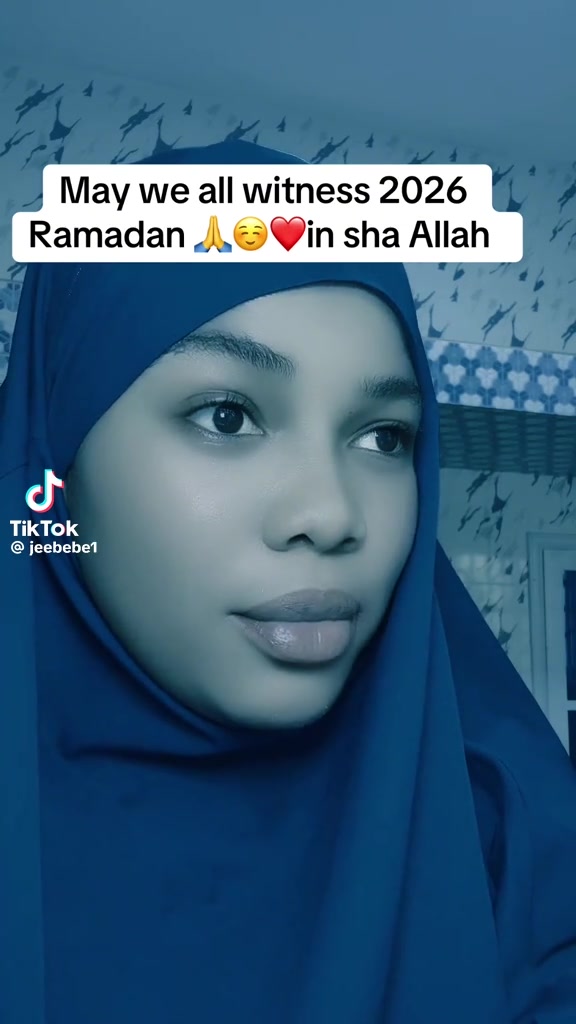 @Hajia Lukayatu 👩&zwj;❤️&zwj;💋&zwj;👩