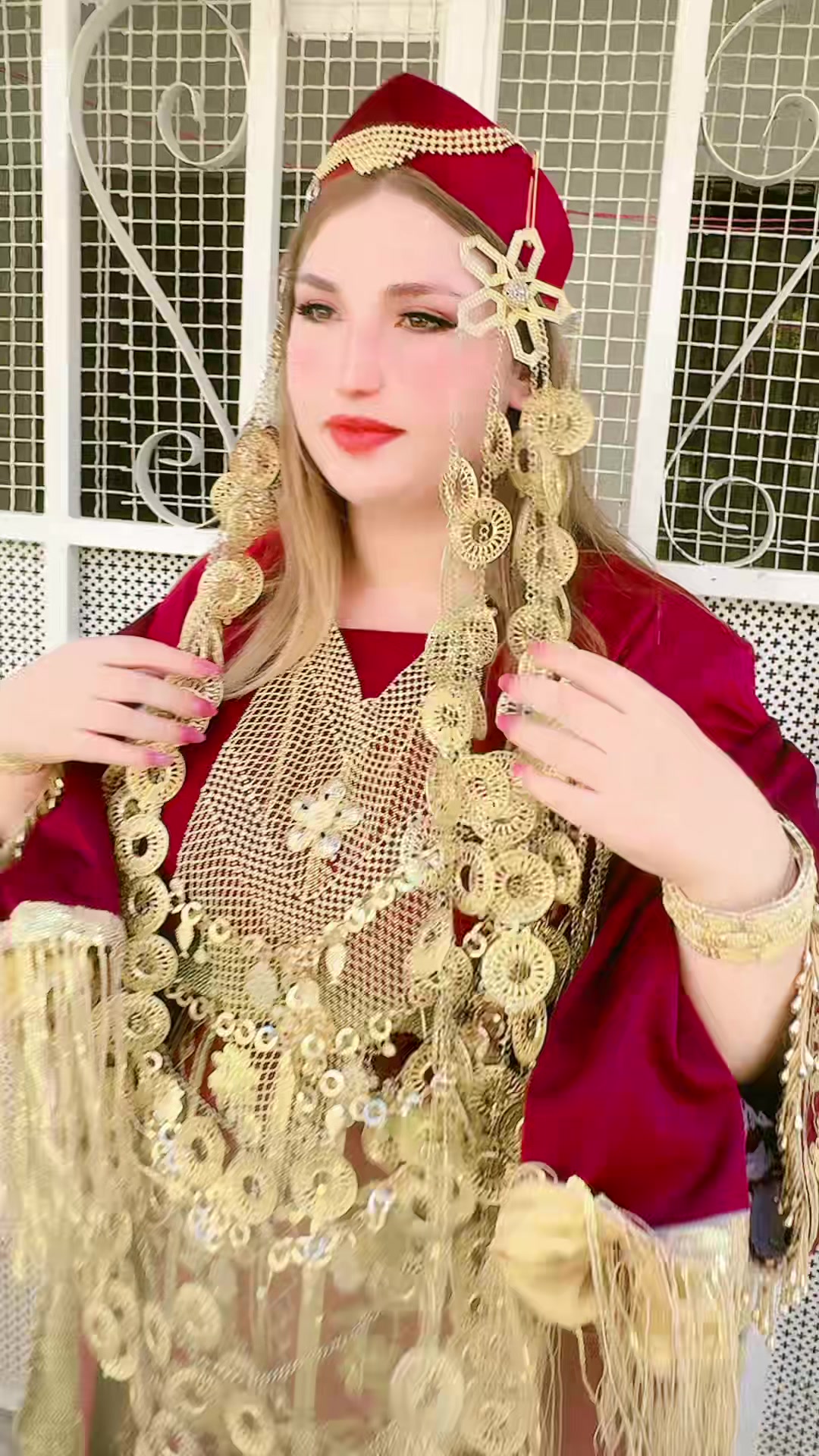 @Haifa Hichri