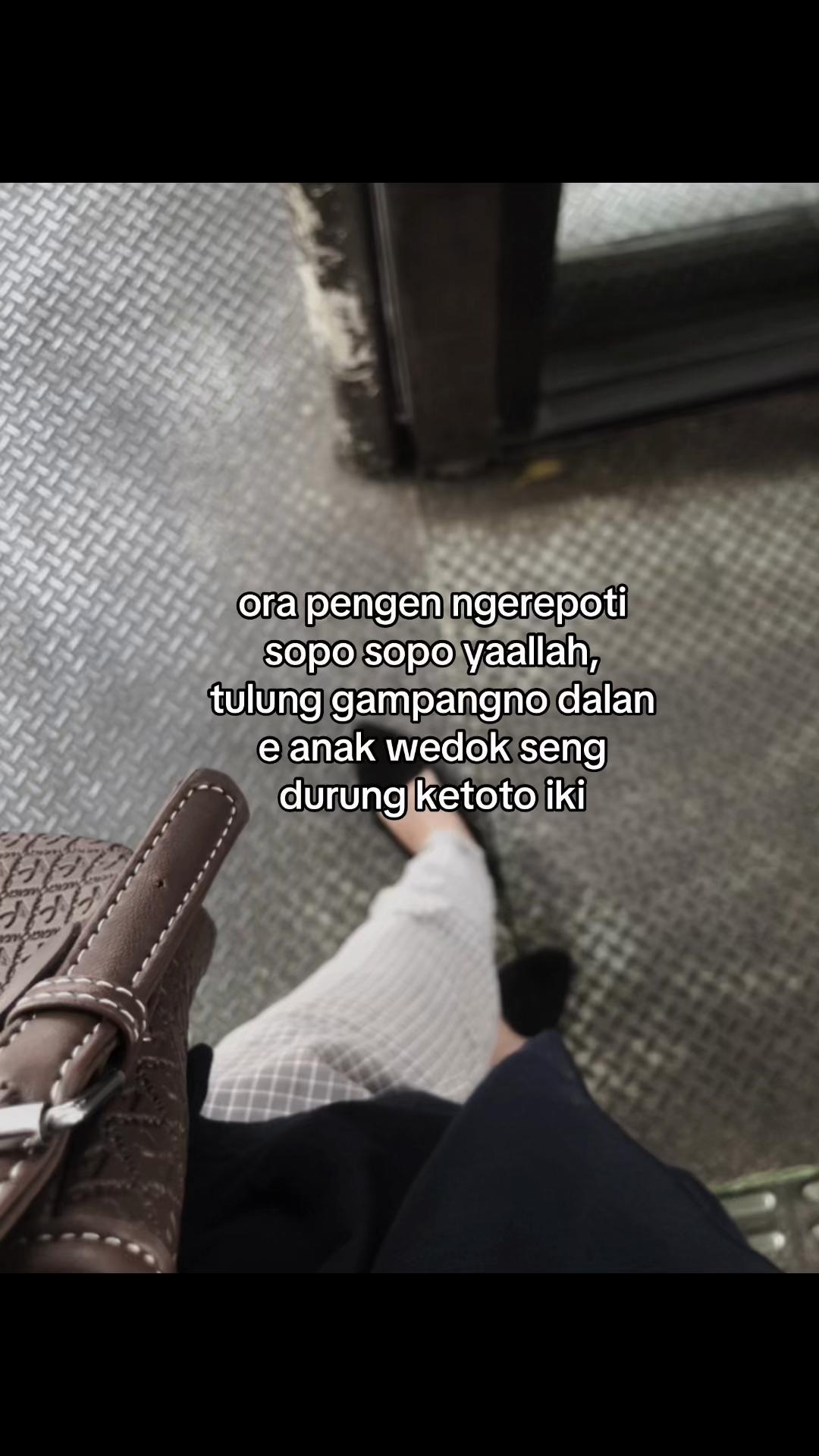 @achzari 💐~~