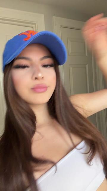 @👸