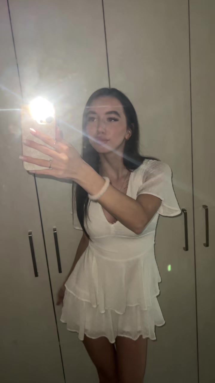 @Lizwft