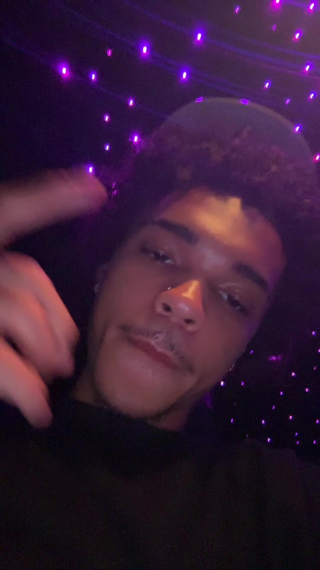 @Z A Y⭐️