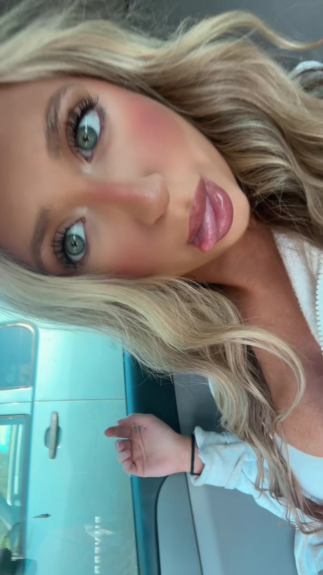 @lexi