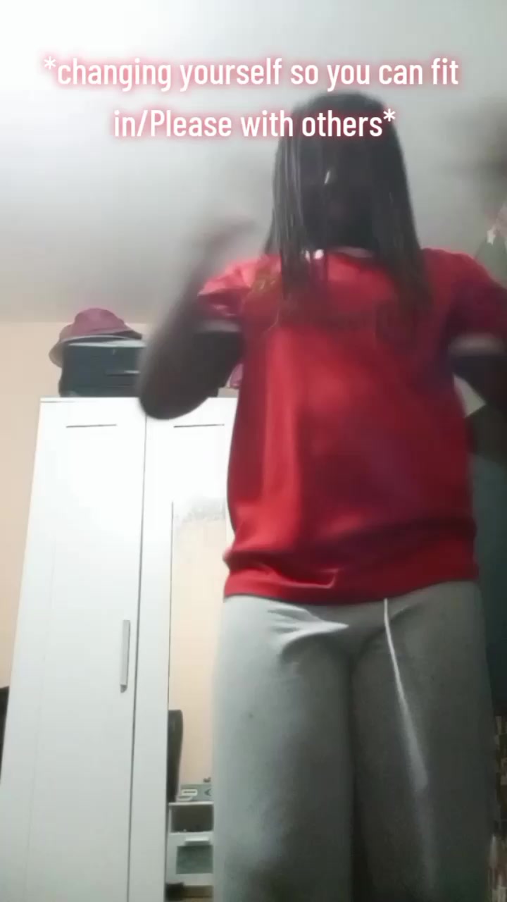 @Ella-Grrrrrrrrrr wedgie