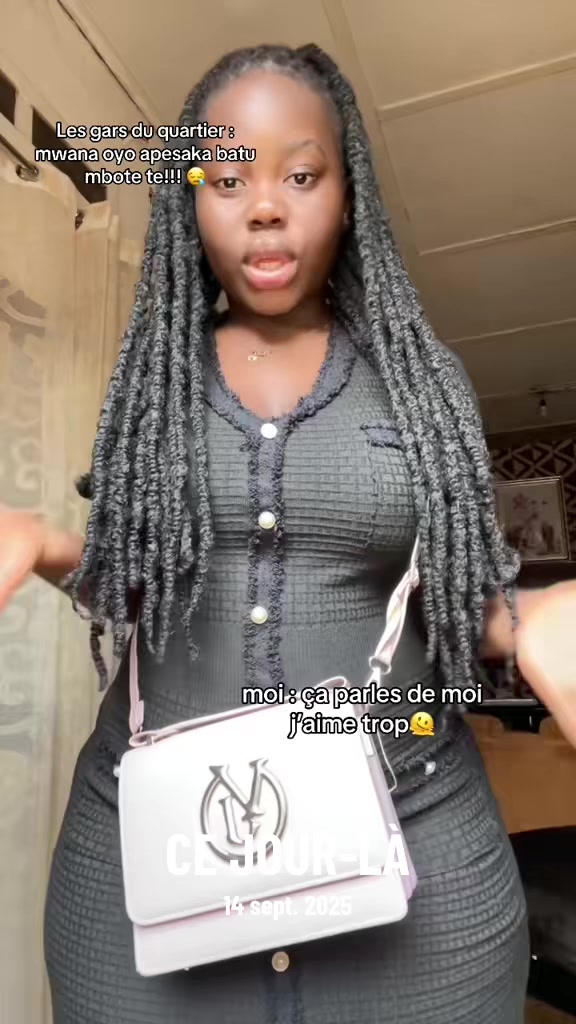 @APOUTSHOU🤍