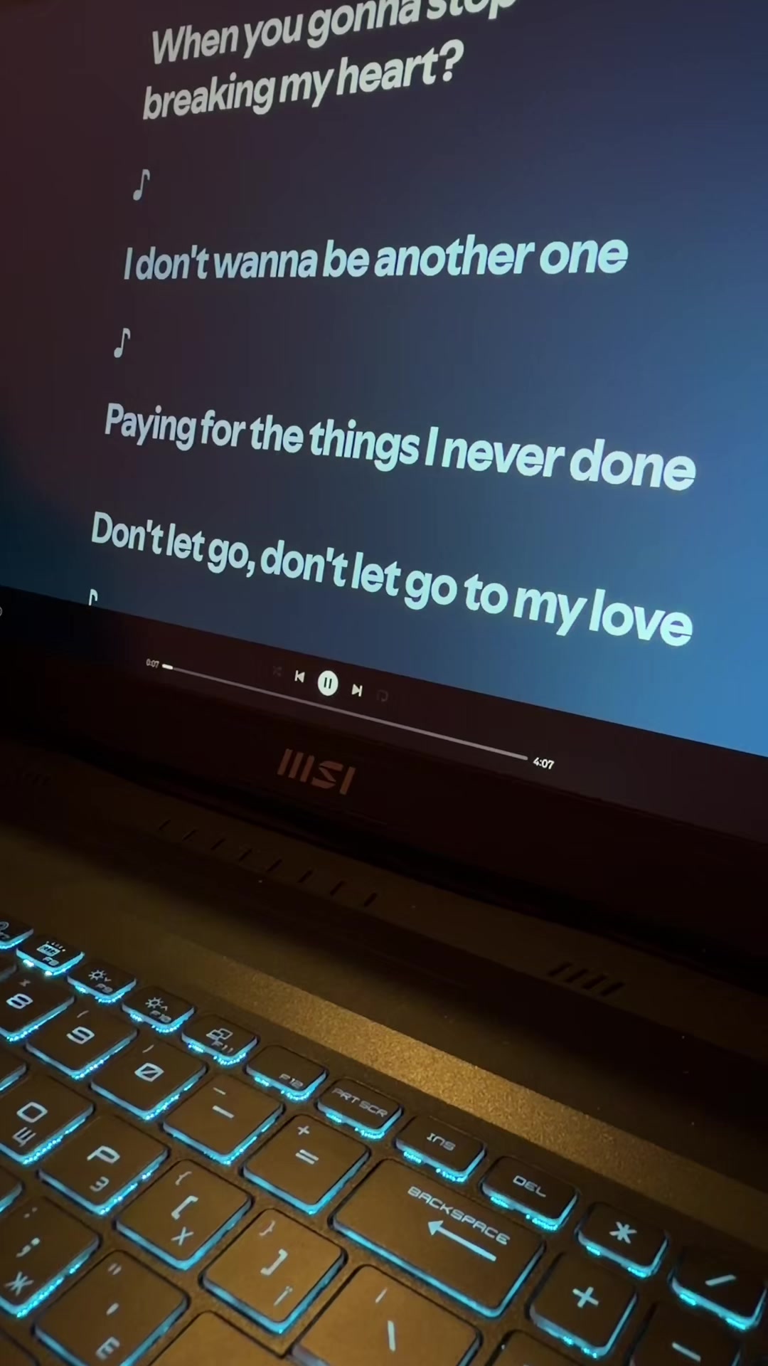 @remi.m🌪️music/vibe🇺🇦
