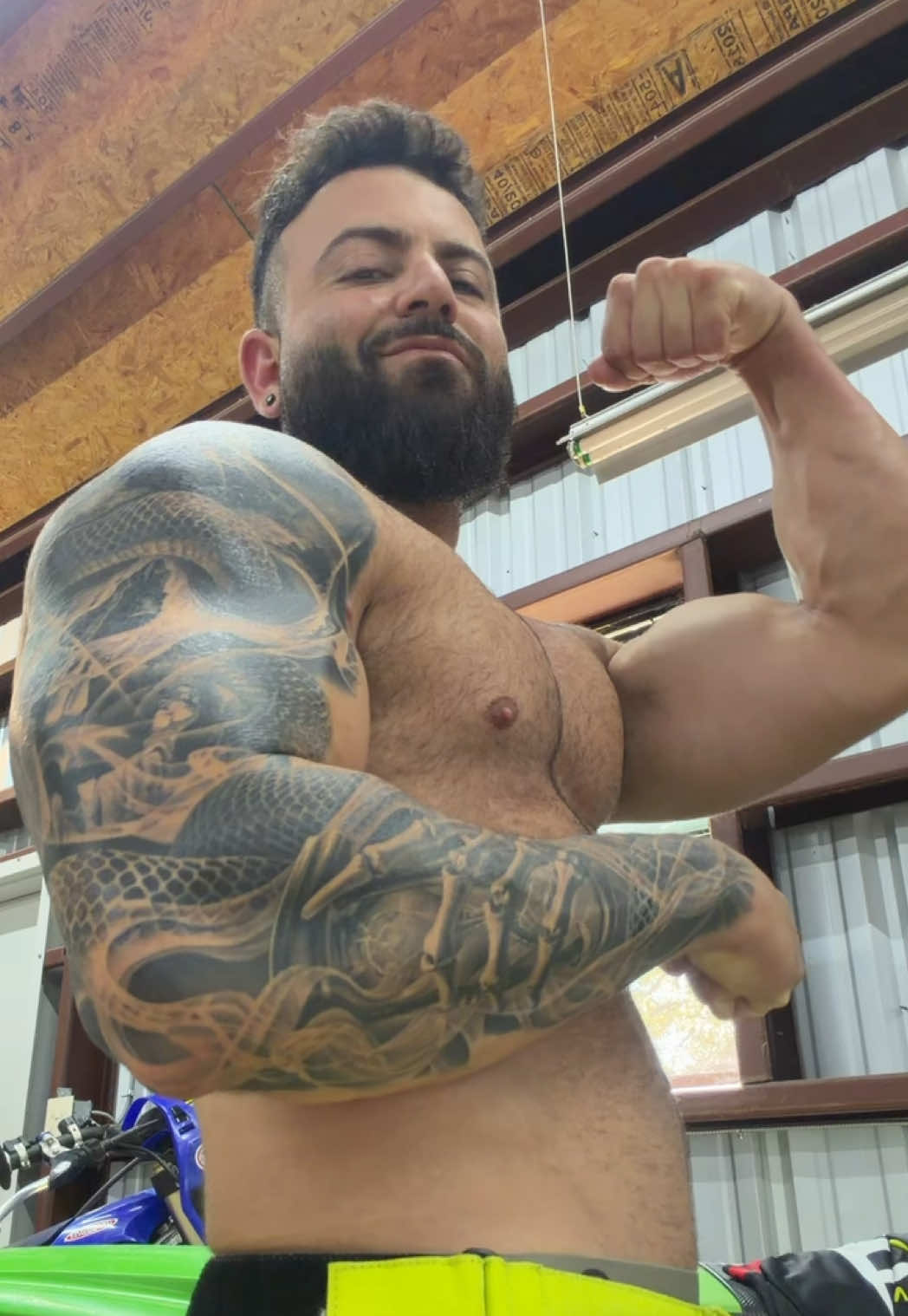 @rippedmoroccan
