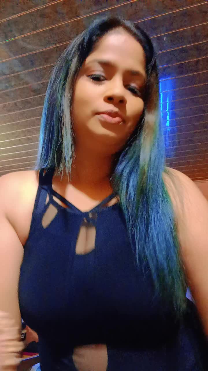@🧚&zwj;♀️Farisha Ali🧚&zwj;♀️