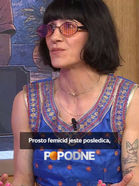 @UNA TELEVIZIJA