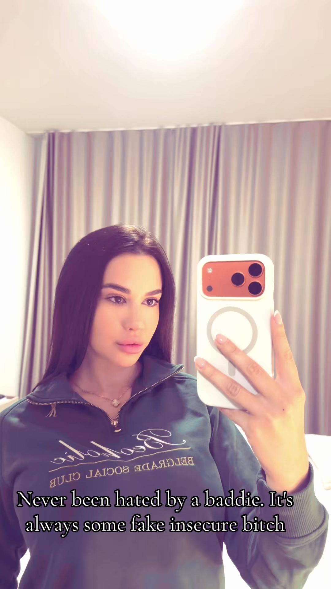 @elenadostic