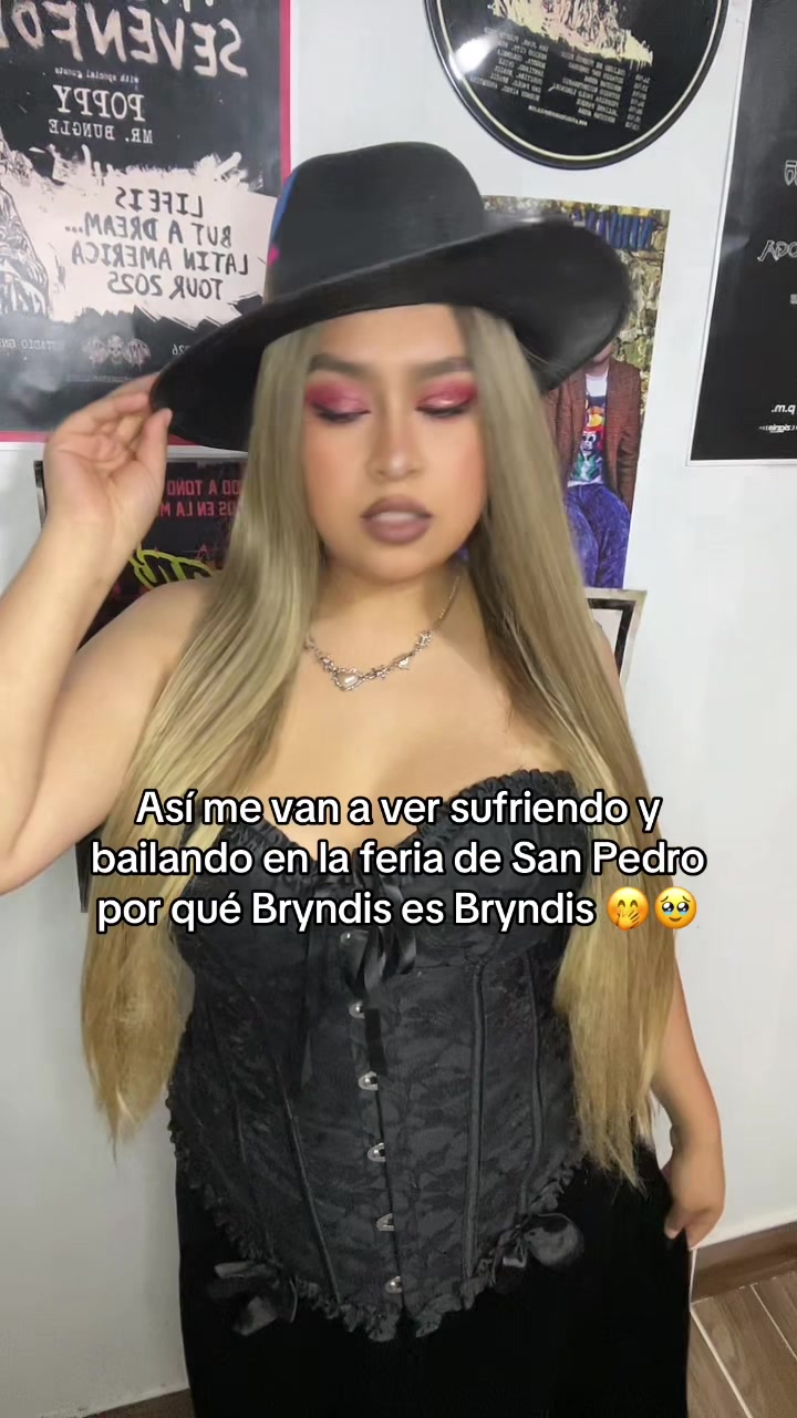 @S&aacute;nchez Gabriela