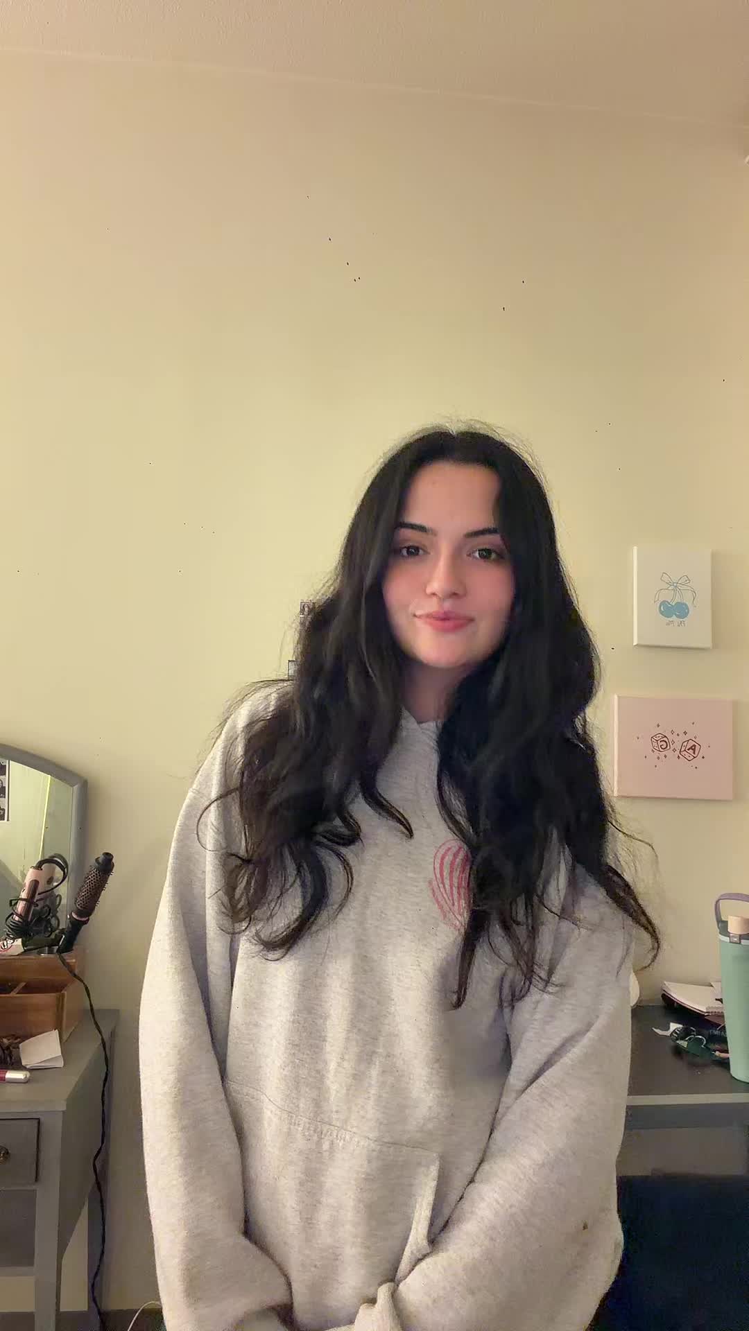 @ava g