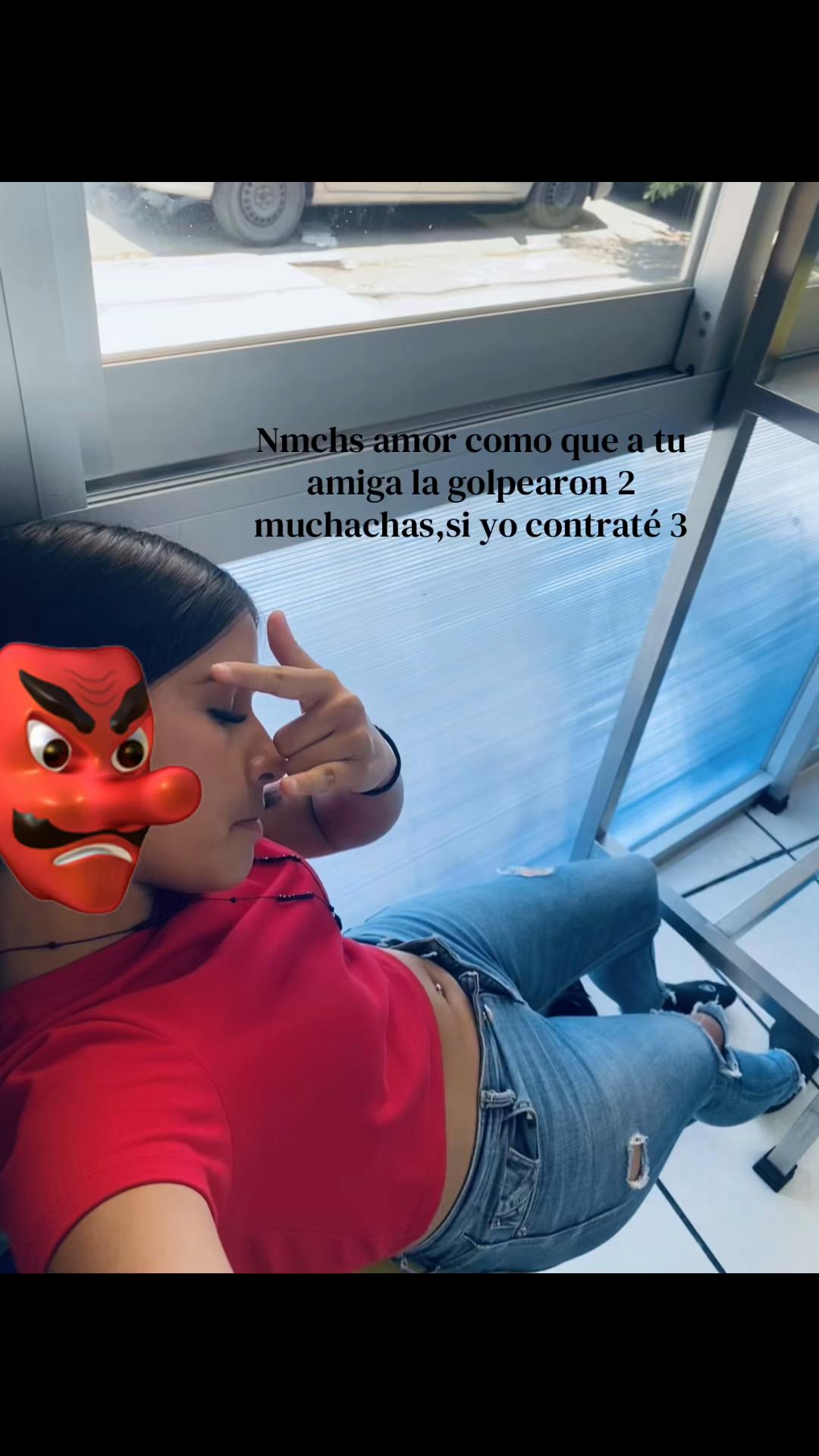 @🫦