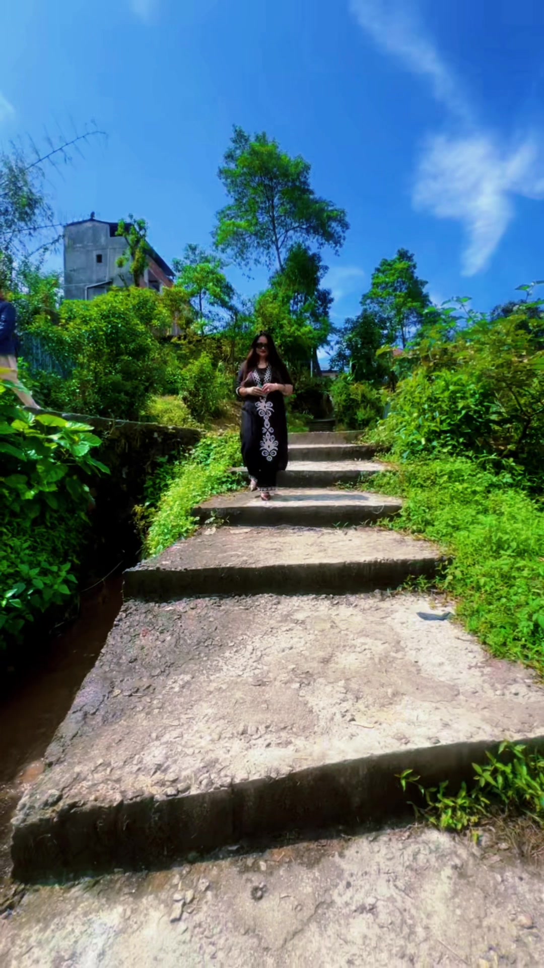 @कार्की लोनि😍😍