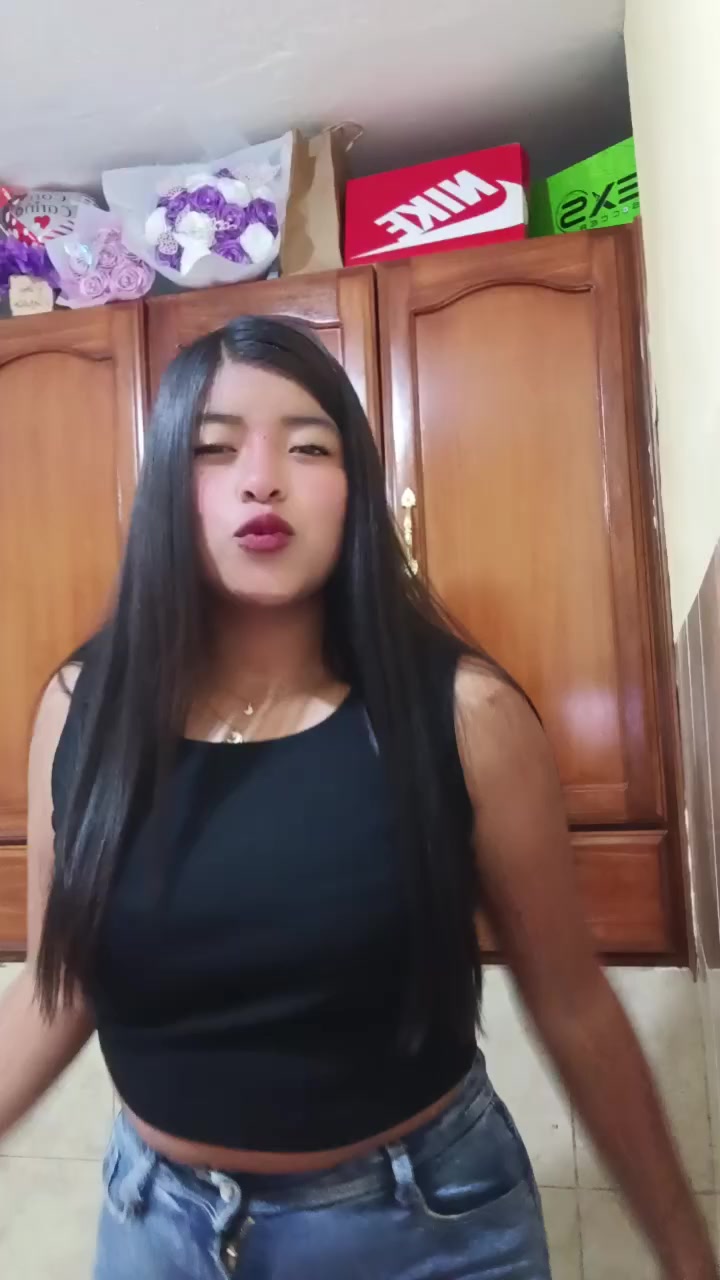 @Deisi ✨