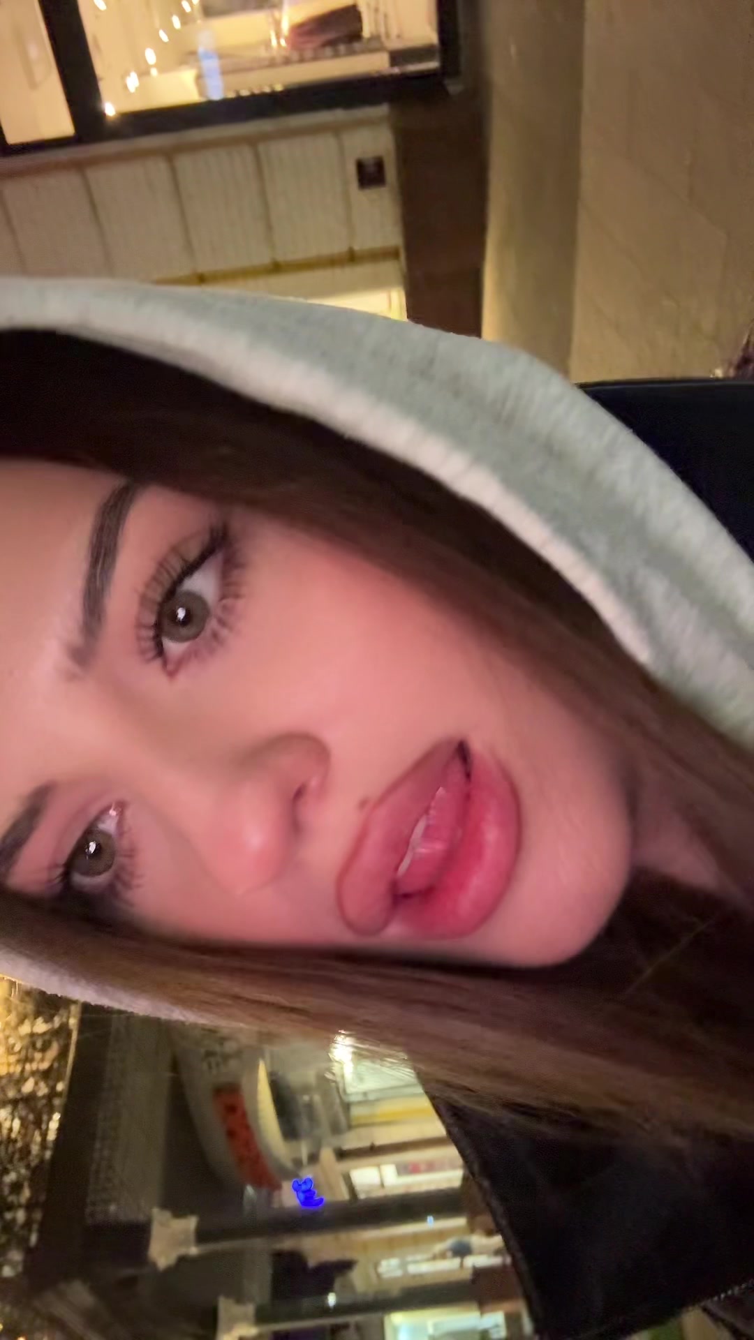 @Tina