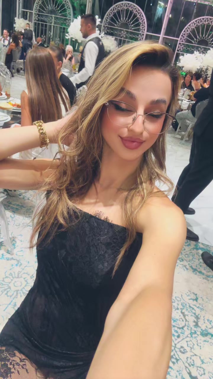 @Ajnab1_