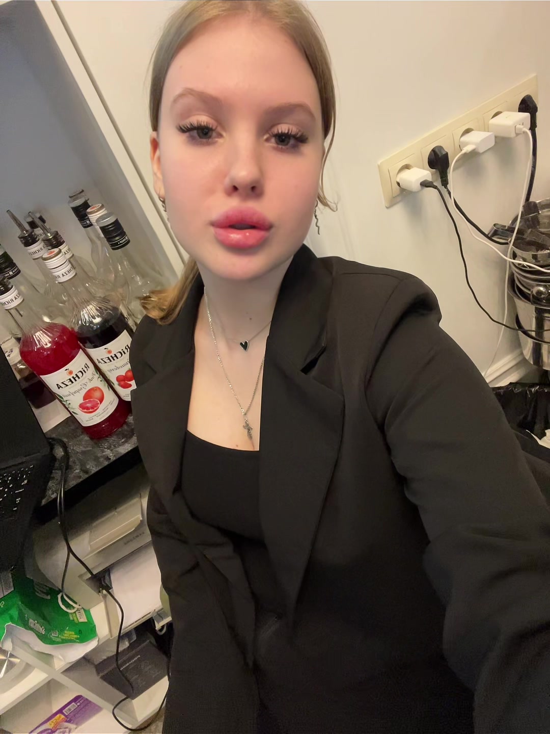@d