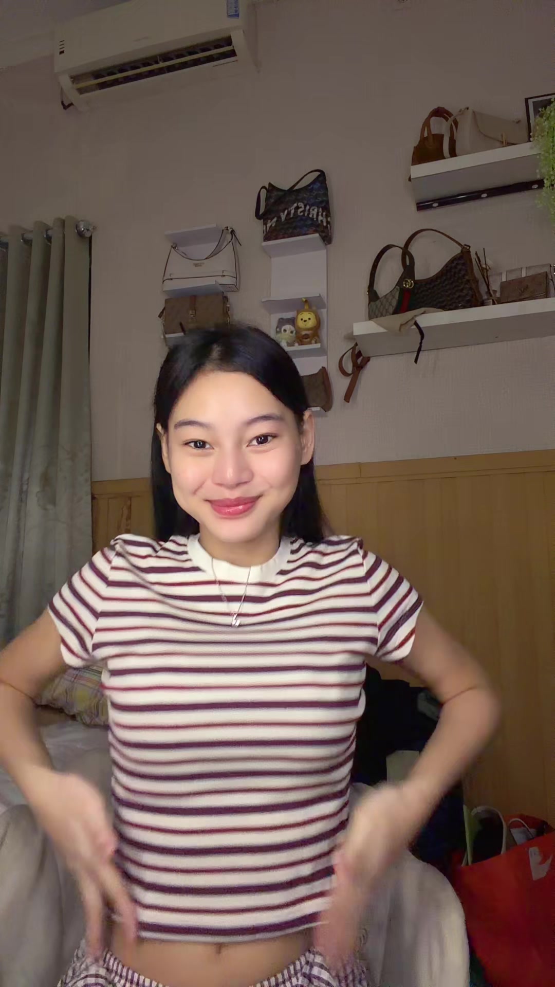 @queena_gadis