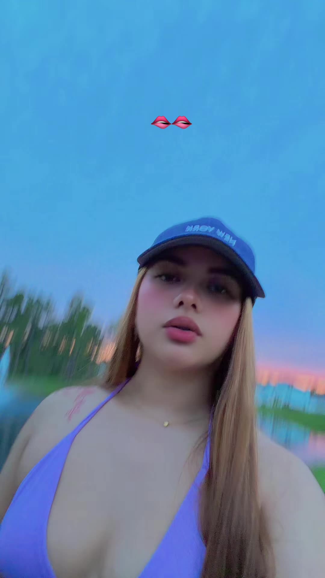 @Valentina...