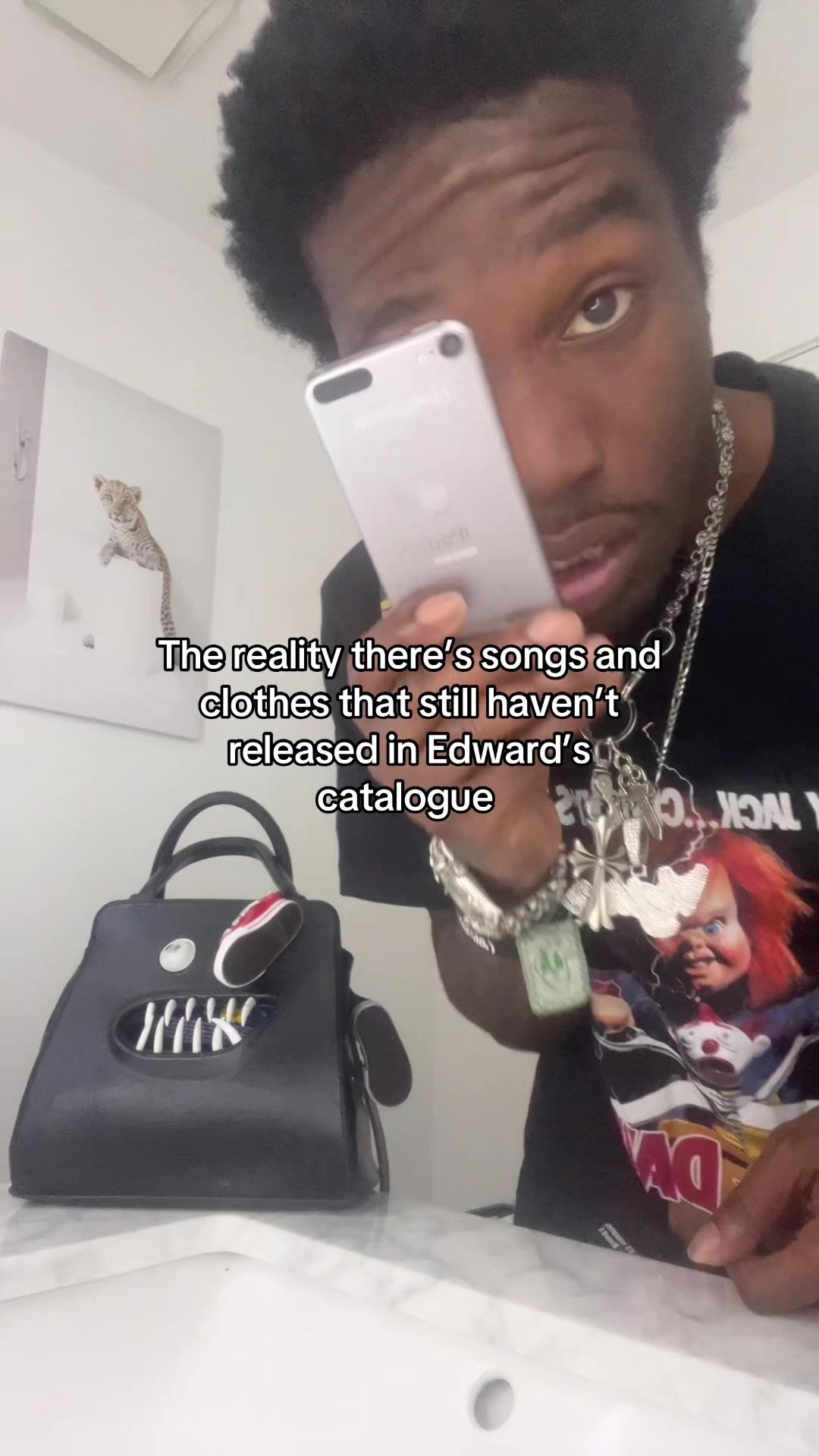 @Vyne