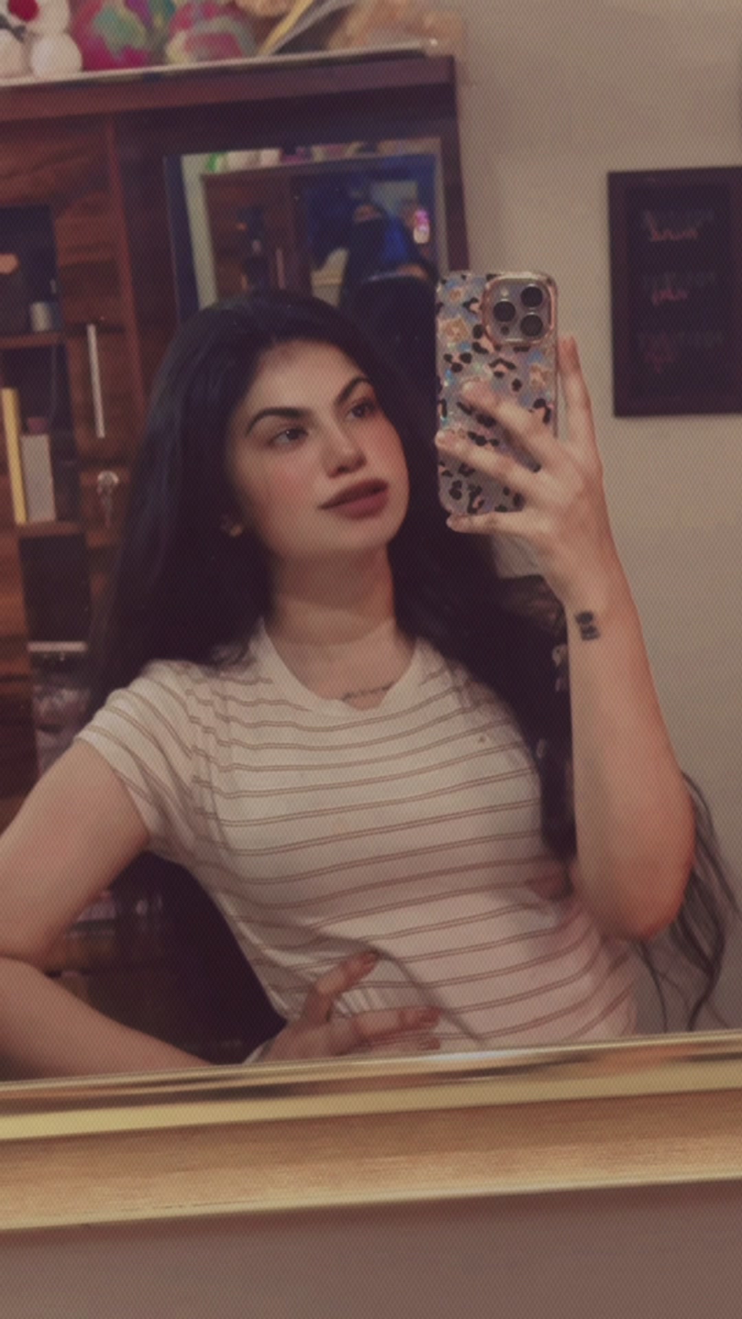 @ZOI🦋
