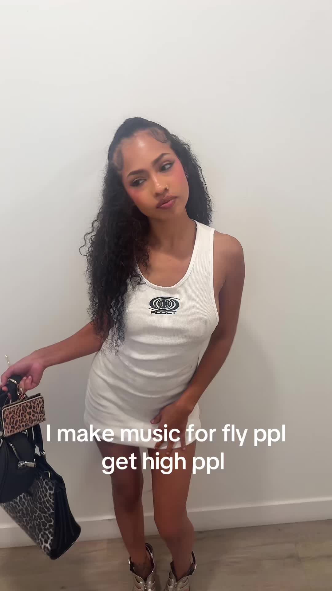 @TuneBarb1e