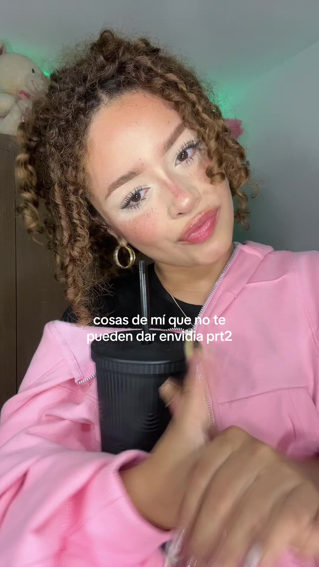 @astridvalentinaa0