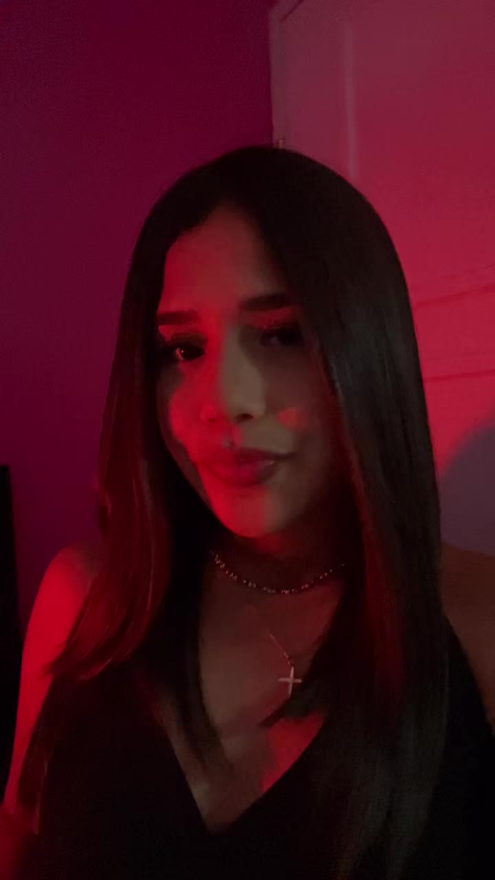 @🧣