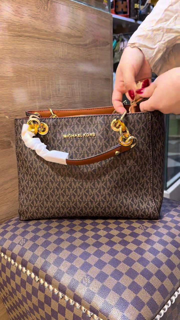 @👜🛍️Izmir Boutique 🛍️👜
