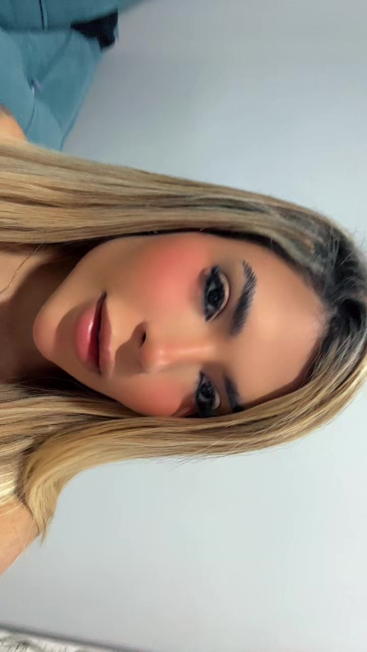 @eu_bibi