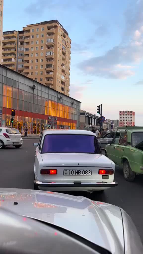 @Am1n 083 🇦🇿